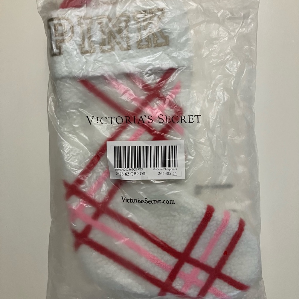Pink Plaid Stocking - Picture 4 of 4